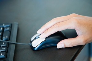 Consumers are clicking links that offer information on a Hansen-related issue.